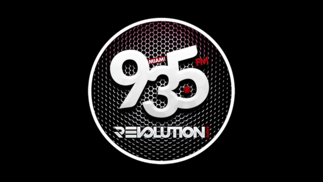WZFL Revolution 93.5 FM