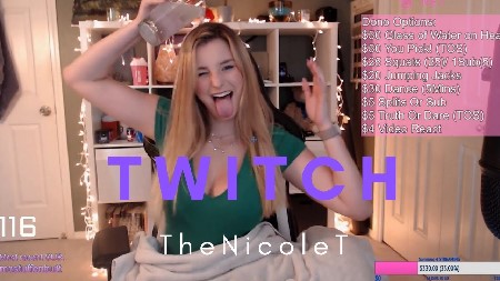TheNicoleT