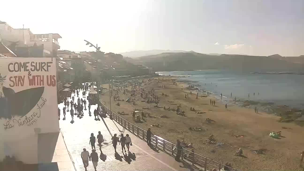 Las Canteras Beach