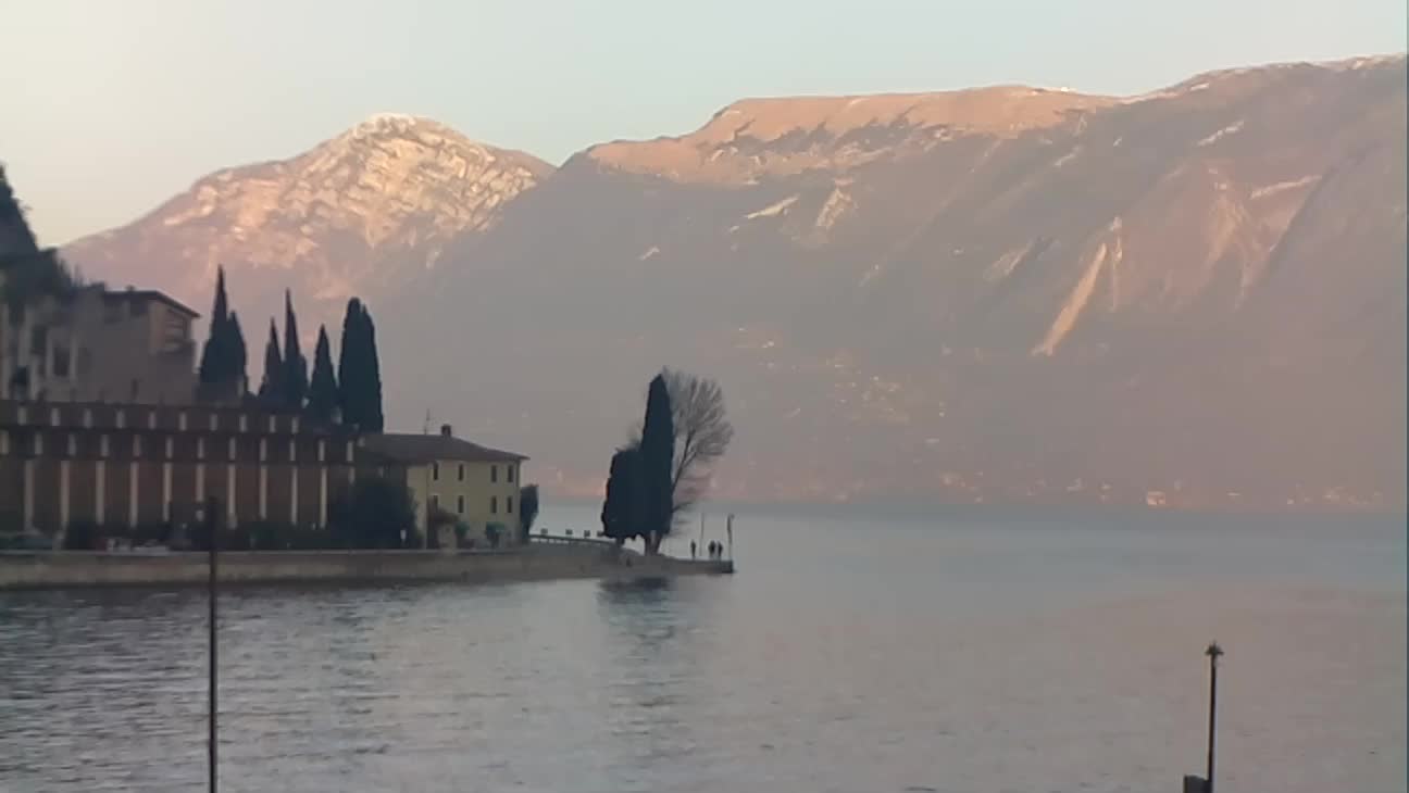 Porto di Tignale Lago di Garda