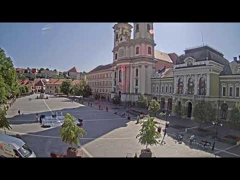 Eger Dobo Square