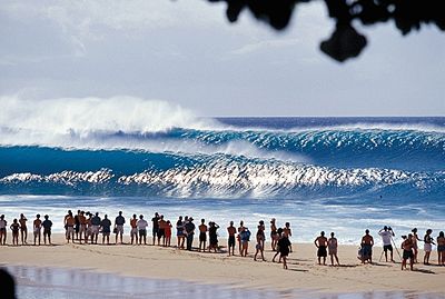 Pipeline Surf Cam