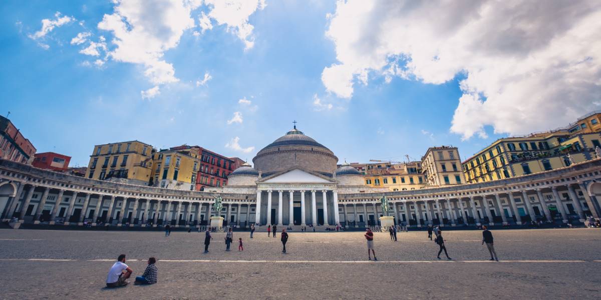 Piazza Plebiscito - Napoli